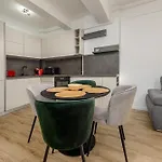 Azzurro Breeze Apartment Năvodari