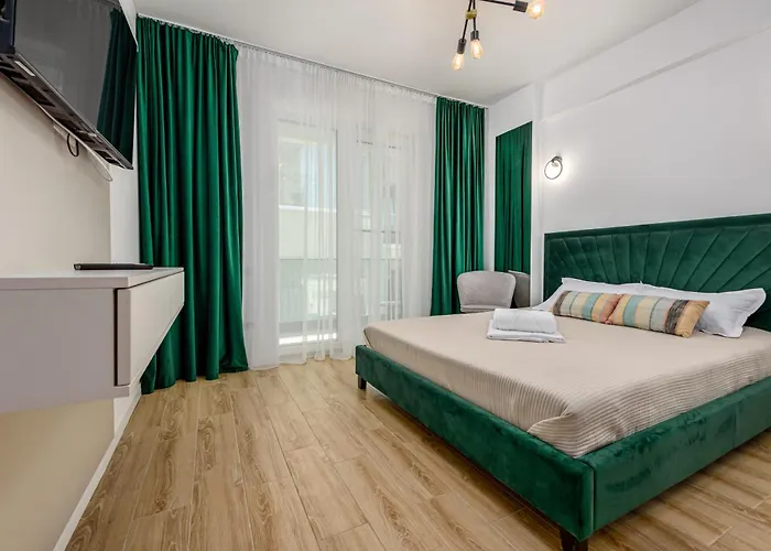 Azzurro Breeze Апартаменты Нэводари